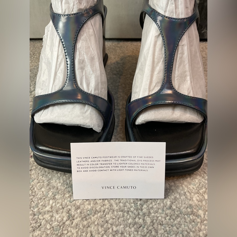 Vince Camuto Platform Wedge Sandal in Gunmetal Holographic ๐โจ - Size 7.5 (NIB) - Picture 2 of 16